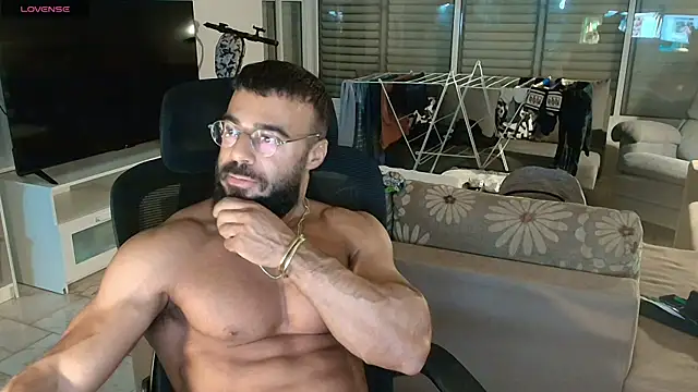 Snapshot of todddantes25 chatting on 29, 5, 2026 todddantes25 online show from 29, 5, 2026