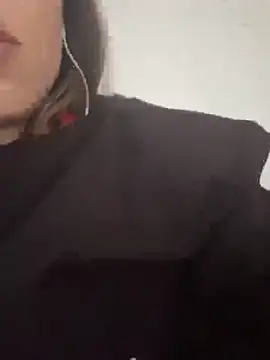 LuizaDiaz online show from 6, 10, 2025