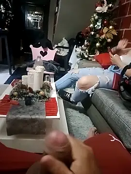 Snapshot of parejanuevahoff chatting on 2, 12, 2025 parejanuevahoff online show from 2, 12, 2025