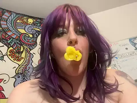 sierrapixie online show from 9, 2, 2025