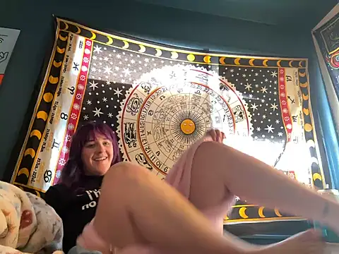 sierrapixie online show from 1, 2, 2025