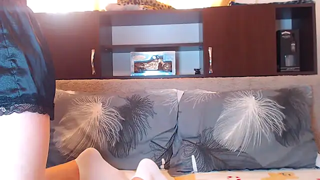 AshlineKatte online show from 15, 12, 2025