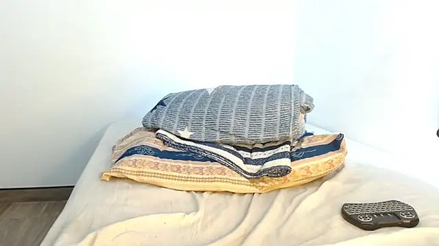 lonelydick2002 online show from 30, 1, 2025