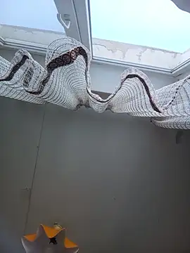 Lauren Amabel online show from 22, 2, 2026