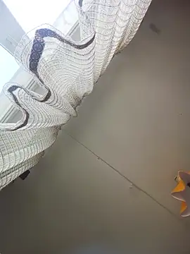 Lauren Amabel online show from 21, 4, 2026