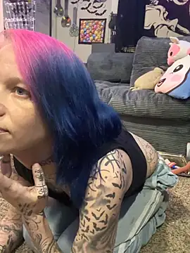 trashbrat online show from 23, 4, 2026