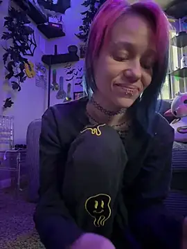 Snapshot of trashbrat chatting on 1, 5, 2026 trashbrat online show from 1, 5, 2026