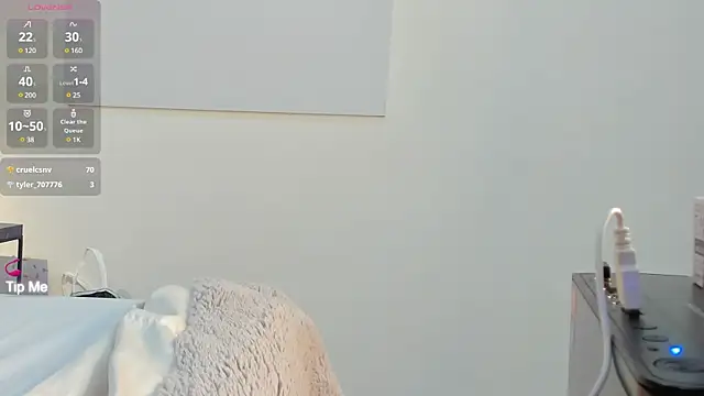 Snapshot of Blue_Angell chatting on 12, 3, 2025 Blue Angell online show from 12, 3, 2025