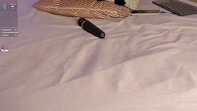 Snapshot of Blue_Angell chatting on 27, 9, 2025 Blue Angell online show from 27, 9, 2025