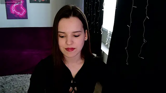 Snapshot of Harleen_Moore chatting on 29, 4, 2026 Harleen Moore online show from 29, 4, 2026