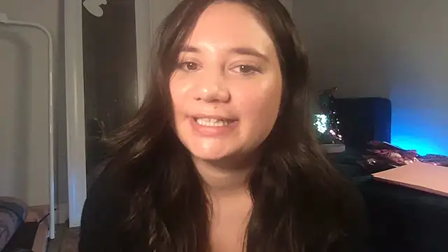 Snapshot of kylienotjenner chatting on 9, 2, 2025 kylienotjenner online show from 9, 2, 2025