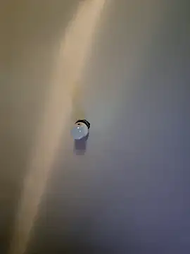 hesjustafriend online show from 20, 4, 2026