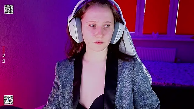 mon lola online show from 25, 4, 2026