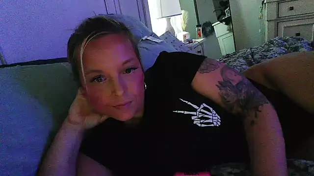 JennaLynn785 online show from 15, 9, 2025