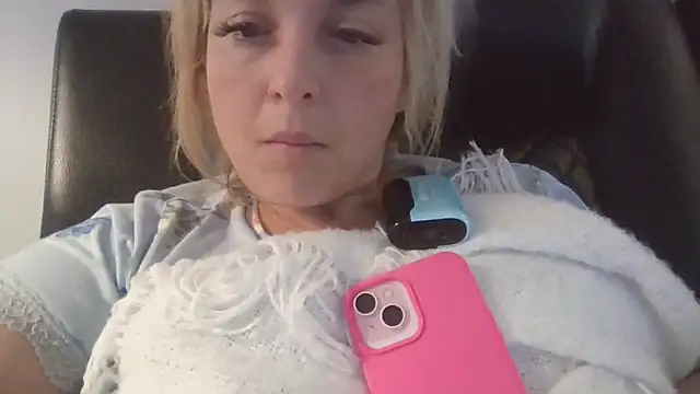 JennaLynn785 online show from 3, 2, 2025