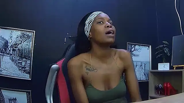 Ebonydivaxxx online show from 16, 9, 2025