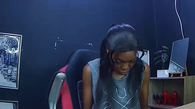 Ebonydivaxxx online show from 26, 9, 2025