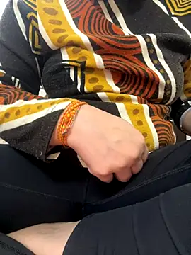 Red-Magic-25 online show from 23, 11, 2025