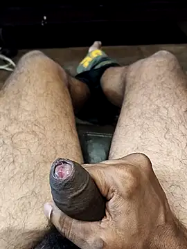 vannaaaa100 online show from 28, 2, 2026