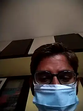 vannaaaa100 online show from 8, 1, 2025