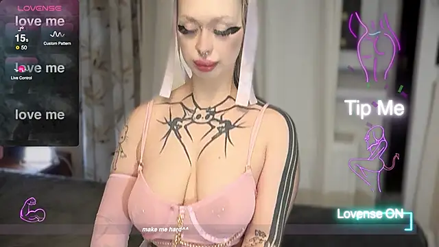 Gloryyaa online show from 17, 4, 2026