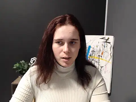 mini girly online show from 23, 1, 2025