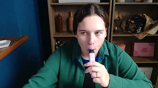 mini girly online show from 19, 10, 2025