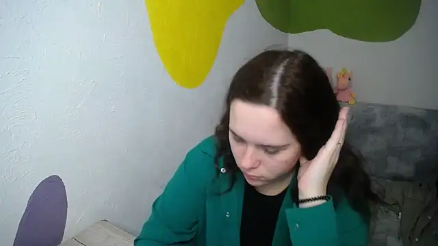 mini girly online show from 11, 11, 2025