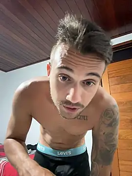 Snapshot of carvalhofelipe chatting on 11, 1, 2025 carvalhofelipe online show from 11, 1, 2025