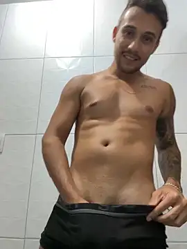 Snapshot of carvalhofelipe chatting on 8, 1, 2025 carvalhofelipe online show from 8, 1, 2025