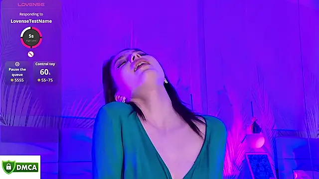 Emma plux online show from 30, 10, 2025