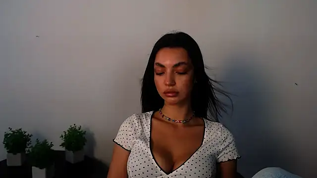 Lexi Jous online show from 26, 7, 2026