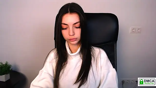 Lexi Jous online show from 18, 11, 2025