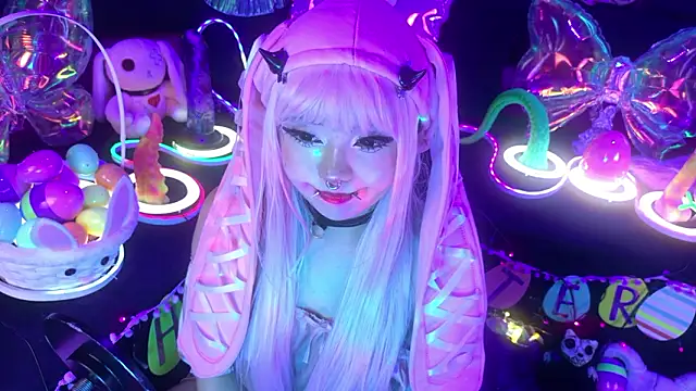 LaytonBox online show from 31, 3, 2026