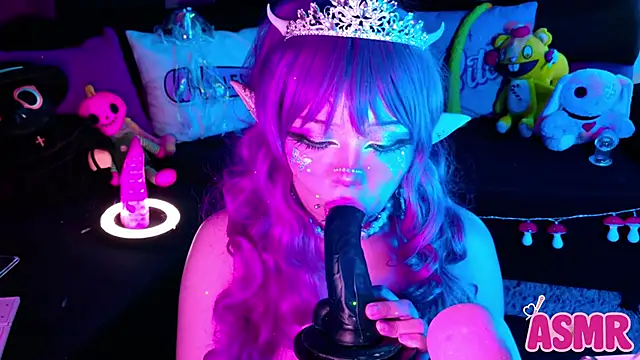 LaytonBox online show from 27, 10, 2025