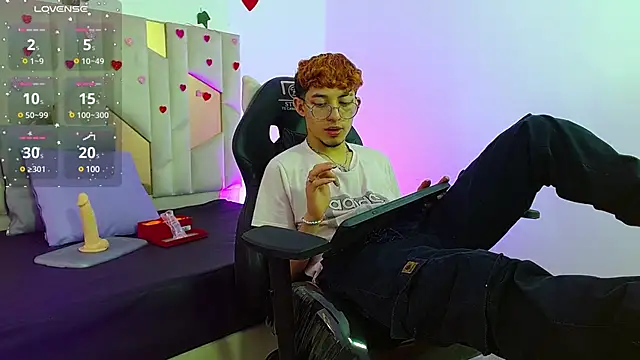 Axel tay online show from 4, 3, 2025