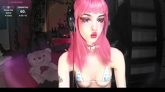 Snapshot of Ink__pleasure chatting on 10, 10, 2025 Ink pleasure online show from 10, 10, 2025