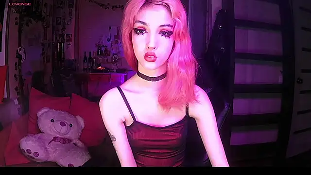 Snapshot of Ink__pleasure chatting on 7, 10, 2025 Ink pleasure online show from 7, 10, 2025