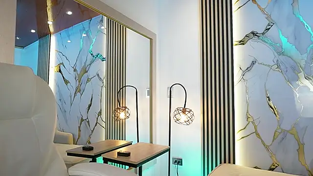 Emma Walkerr  online show from 23, 2, 2026