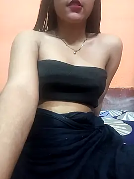 Eisha 20s online show from 18, 2, 2025