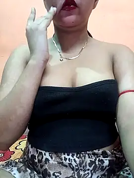 Snapshot of Eisha_20s chatting on 11, 10, 2025 Eisha 20s online show from 11, 10, 2025
