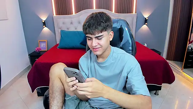 Tommy18   online show from 10, 2, 2026