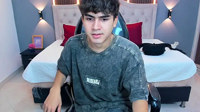 Tommy18   online show from 27, 3, 2026