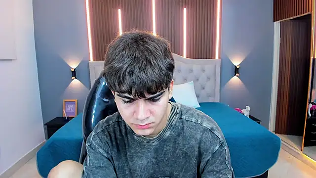 Tommy18   online show from 26, 11, 2025