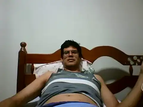 AgneloFly online show from 8, 3, 2025