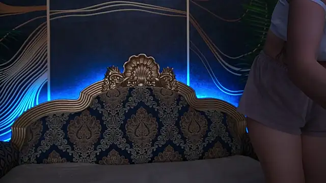 Snapshot of ArielGemme chatting on 20, 11, 2025 ArielGemme online show from 20, 11, 2025