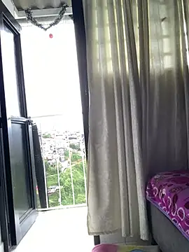 Snapshot of LunaShine_ chatting on 18, 2, 2025 LunaShine online show from 18, 2, 2025