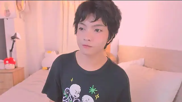 AllanYong18 online show from 3, 2, 2026