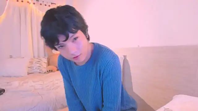 AllanYong18 online show from 6, 11, 2025