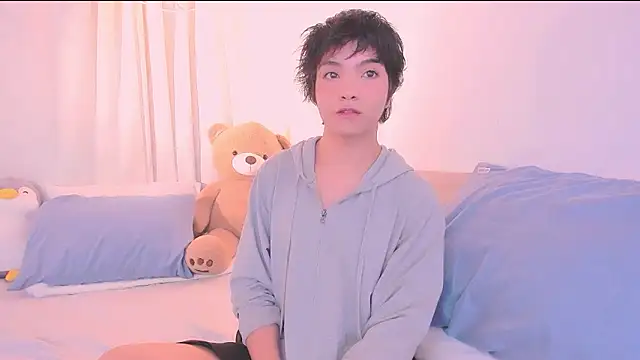 AllanYong18 online show from 10, 1, 2026